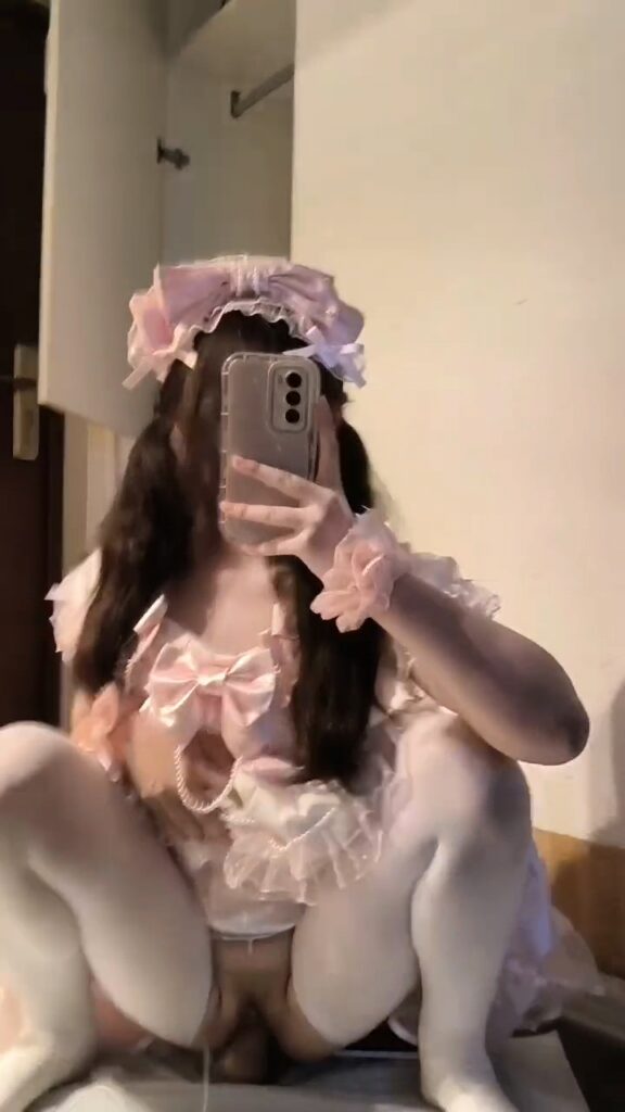 粉色萝莉的雌小鬼自拍上下骑马式自慰-福利多多